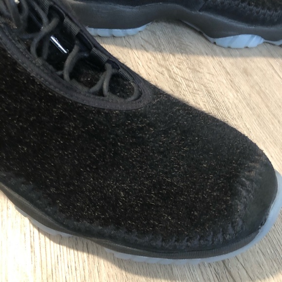 Women’s Air Jordan XI FUTURE “BLACK KNIGHT” - Picture 6 of 8